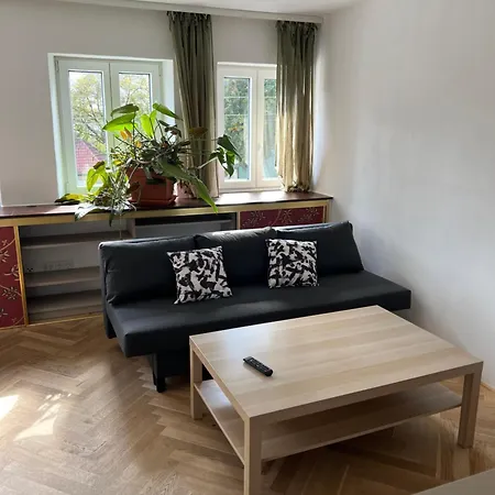 Lifestyle Mit Terrasse Und Garten * Augsburg