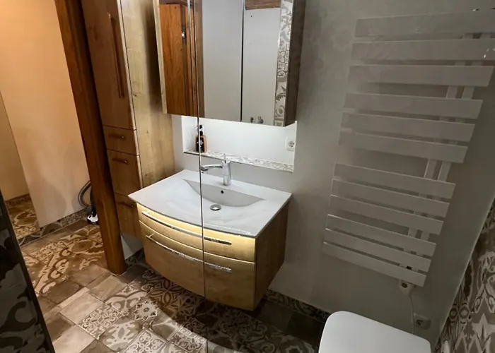 Lifestyle Mit Terrasse Und Garten Апартаменти